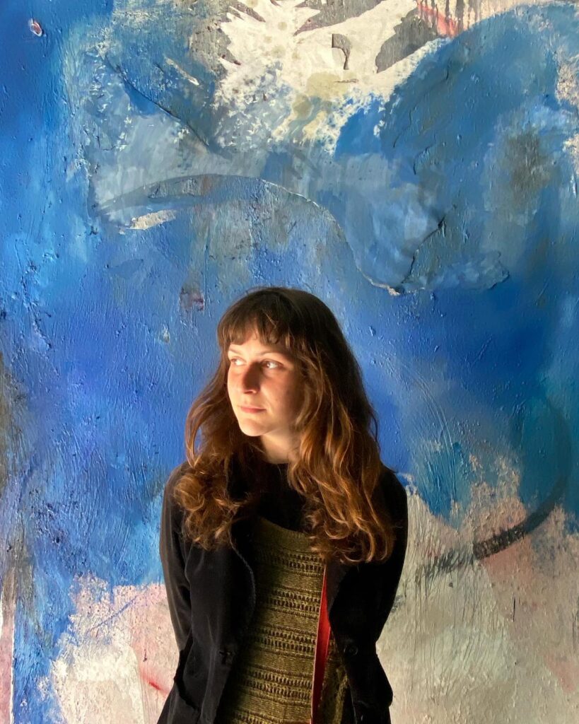 Lara Ilaria Braconi autoritratto. solo-exhibition-plural-exhibition tutte le mostre che abbiamo organizzato fino ad oggi con gli artisti selezionati